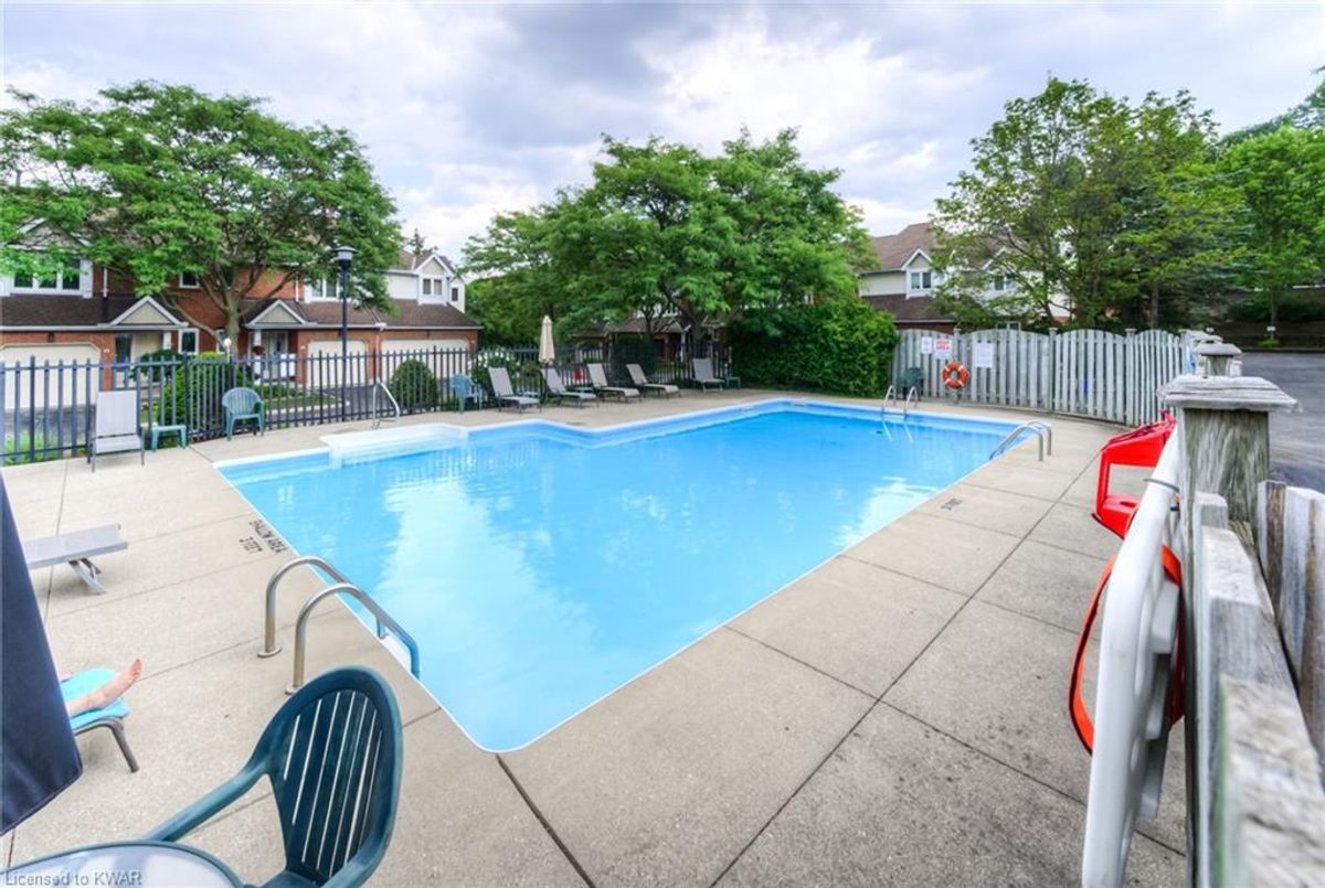 525 Beechwood Drive Waterloo RE/MAX Real Estate Centre Inc.