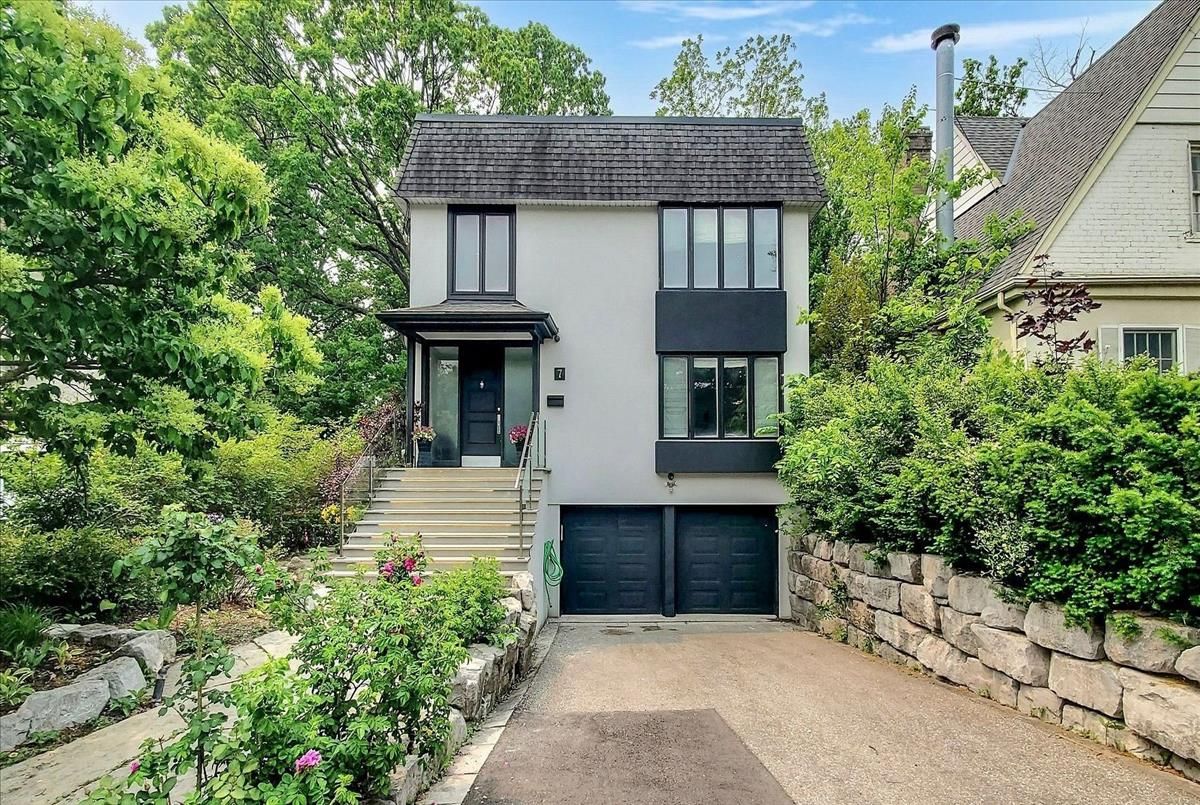 Single Family 7  Douglas Cres  Toronto For Sale