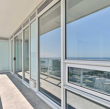 Condo 17 Bathurst St St  Toronto For Lease