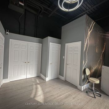  11860 Yonge St  Richmond Hill For Sale
