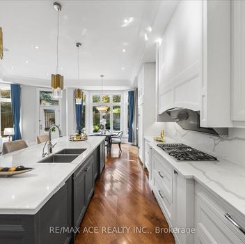Single Family 29 Alderdale Cr  Toronto For Sale