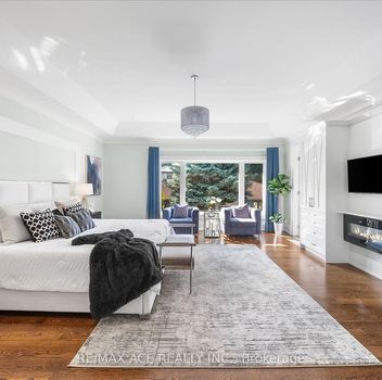 Single Family 29 Alderdale Cr  Toronto For Sale