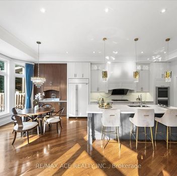 Single Family 29 Alderdale Cr  Toronto For Sale