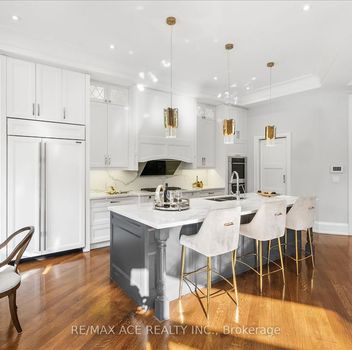 Single Family 29 Alderdale Cr  Toronto For Sale