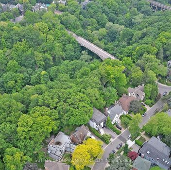 Single Family 7  Douglas Cres  Toronto For Sale