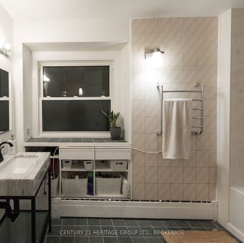 Single Family 74 Metcalfe   Kingston For Sale