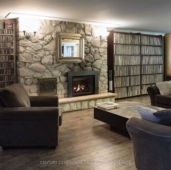 Single Family 74 Metcalfe   Kingston For Sale