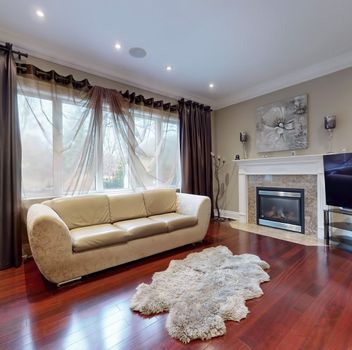 Single Family 142 Pemberton Rd  Richmond Hill For Sale