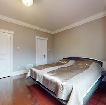 Single Family 142 Pemberton Rd  Richmond Hill For Sale