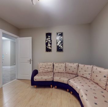 Single Family 142 Pemberton Rd  Richmond Hill For Sale