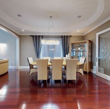 Single Family 142 Pemberton Rd  Richmond Hill For Sale