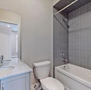 Single Family 68  James Stokes  Ct  King City For Sale