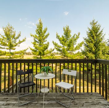 Single Family 211 Kayla Crescent  Vaughan For Sale