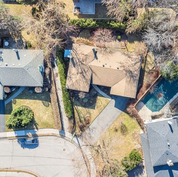 Single Family 26 Paultiel Drive  Toronto For Sale