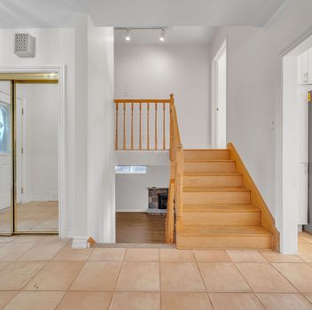 Single Family 26 Paultiel Drive  Toronto For Sale