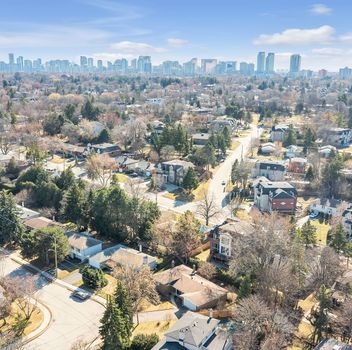 Single Family 26 Paultiel Drive  Toronto For Sale