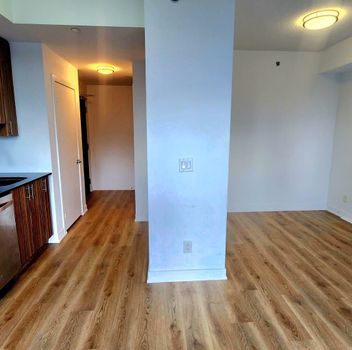 Condo 225 Sackville Street  Toronto For Lease
