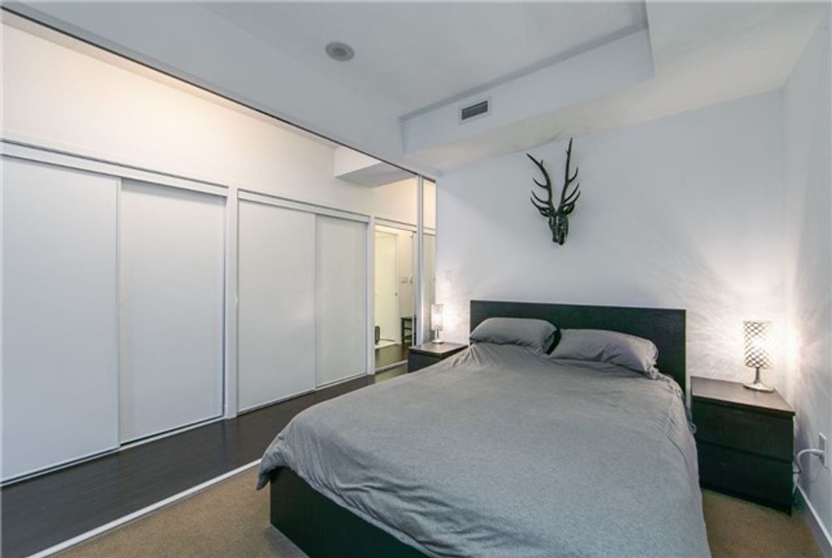 8 Telegram Mews Toronto Sold Tami