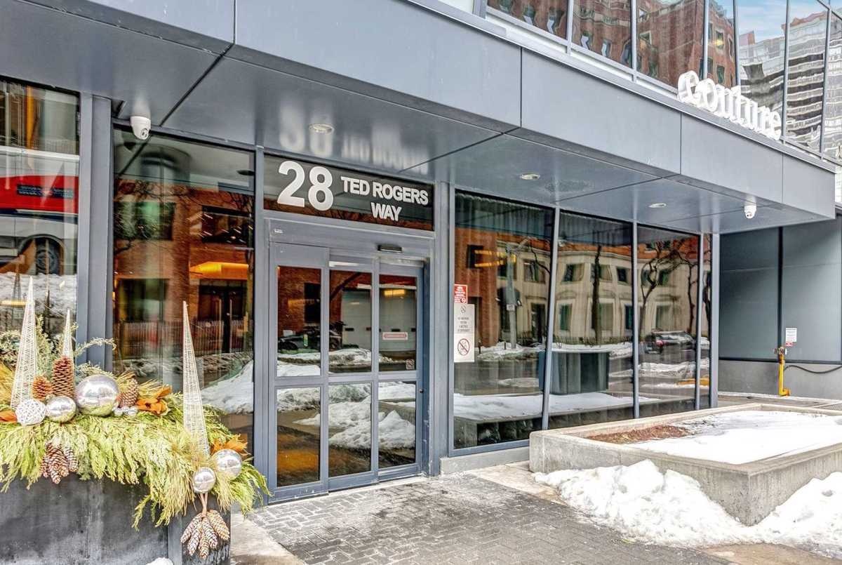 28 Ted Rogers Way Toronto AGENT ON DUTY