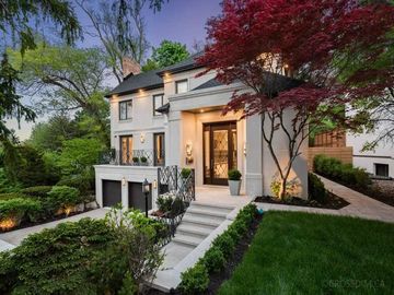 121 Forest Heights Blvd