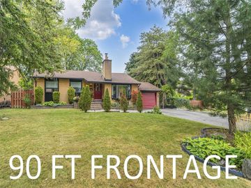 12 Southwell Dr