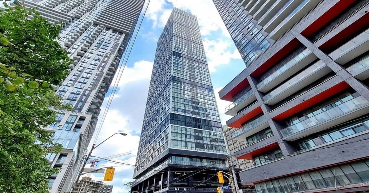 181 Dundas St E Toronto
