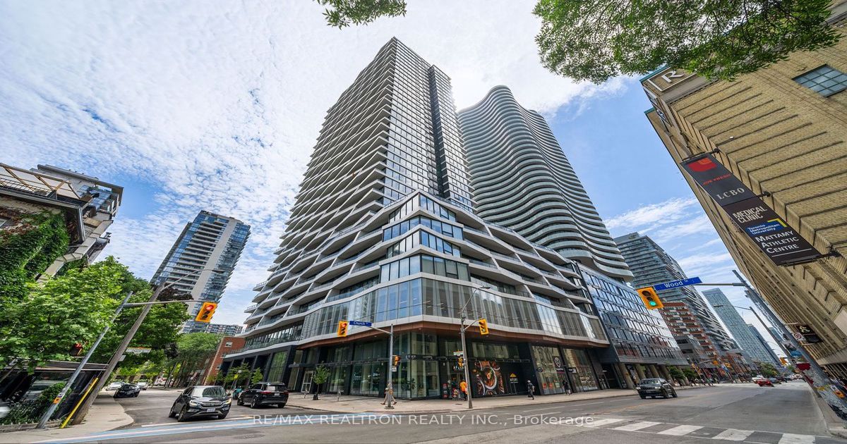 85 Wood St Toronto