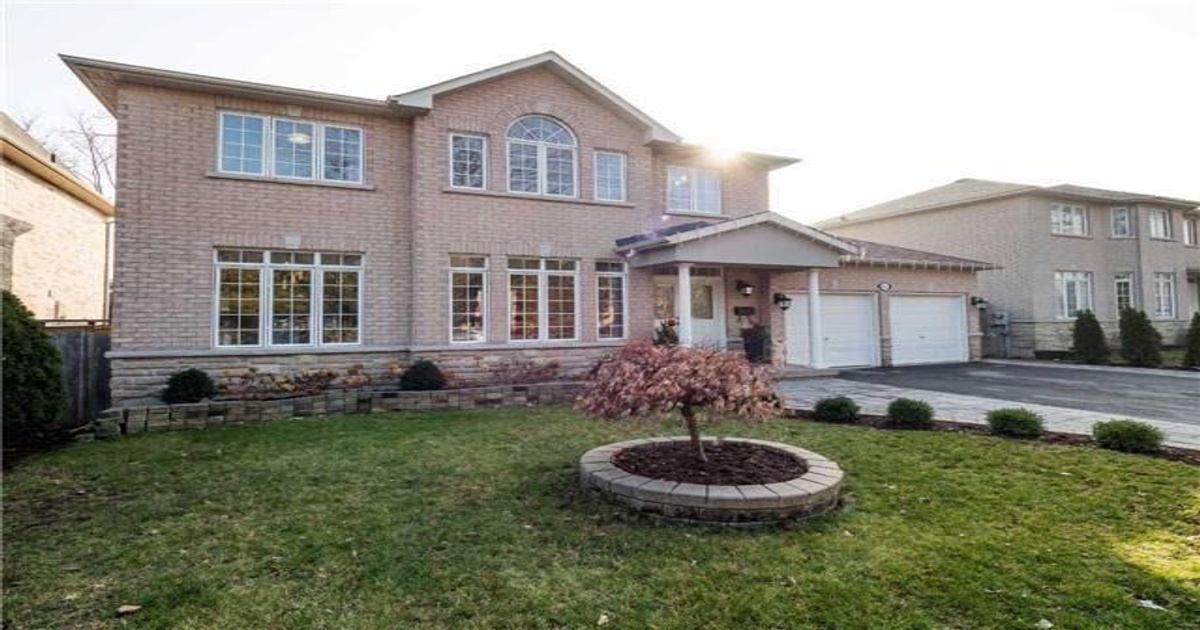 511 Sheppard Ave Pickering