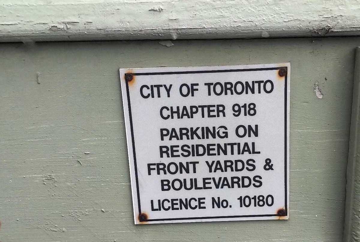 153 Willow Ave Toronto