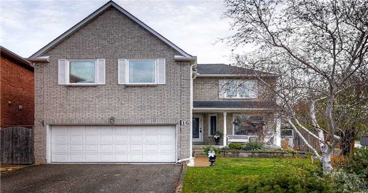 16 Donisi Ave Vaughan