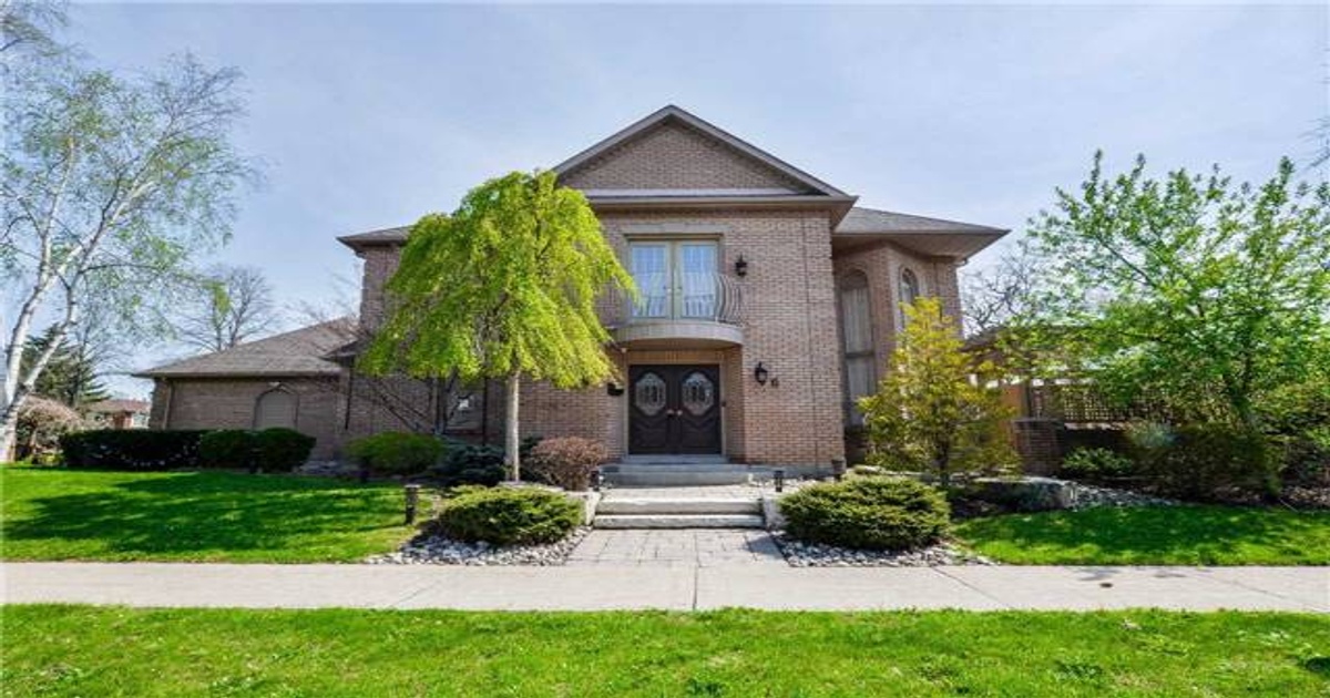 6 Colton Cres S Vaughan