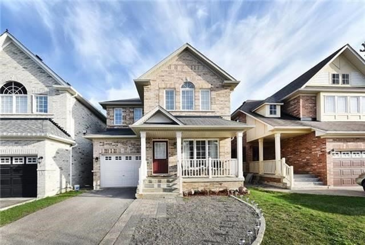 Residential 83 Laurier Ave Richmond Hill For Lease