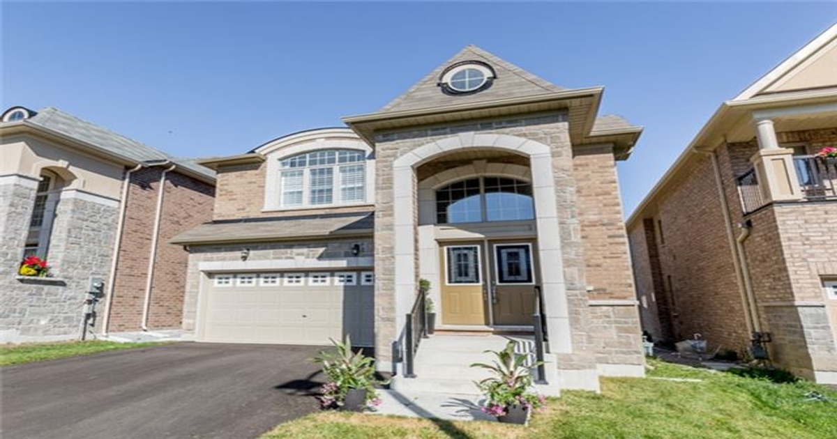 610 Clifford Perry Pl Newmarket