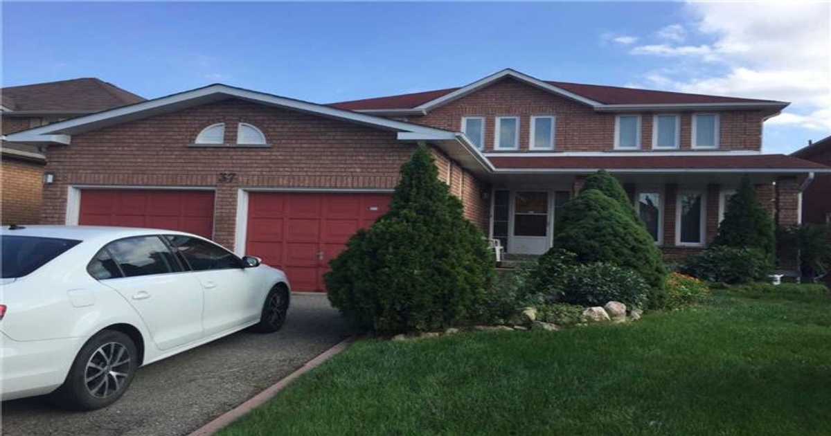 37 Father Ermanno Cres Vaughan