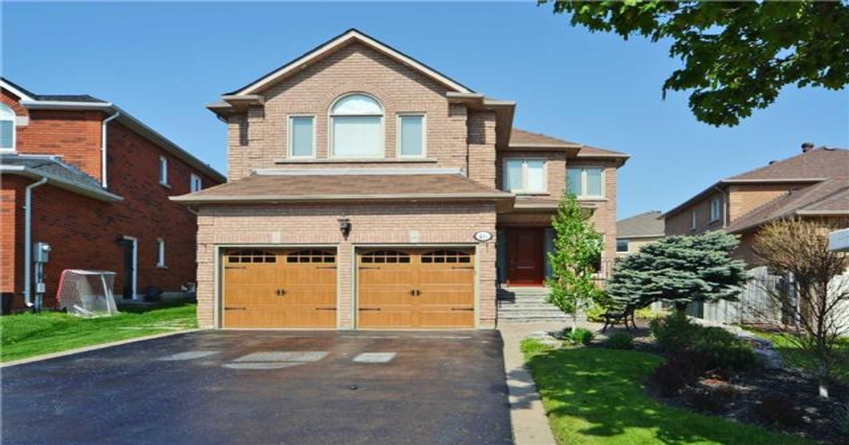 46 Armon Ave Vaughan