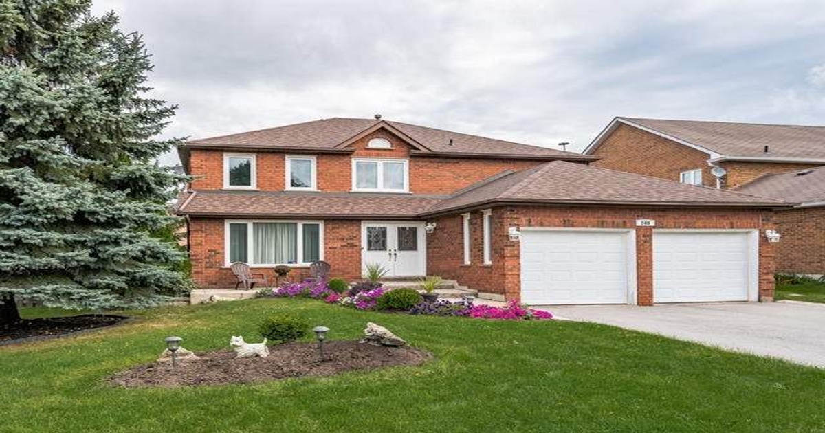 249 Jelley Ave Newmarket