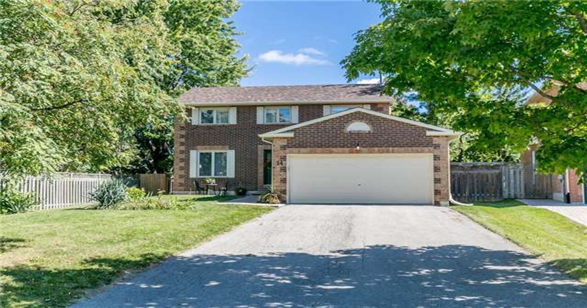 14 Eves Crt Newmarket