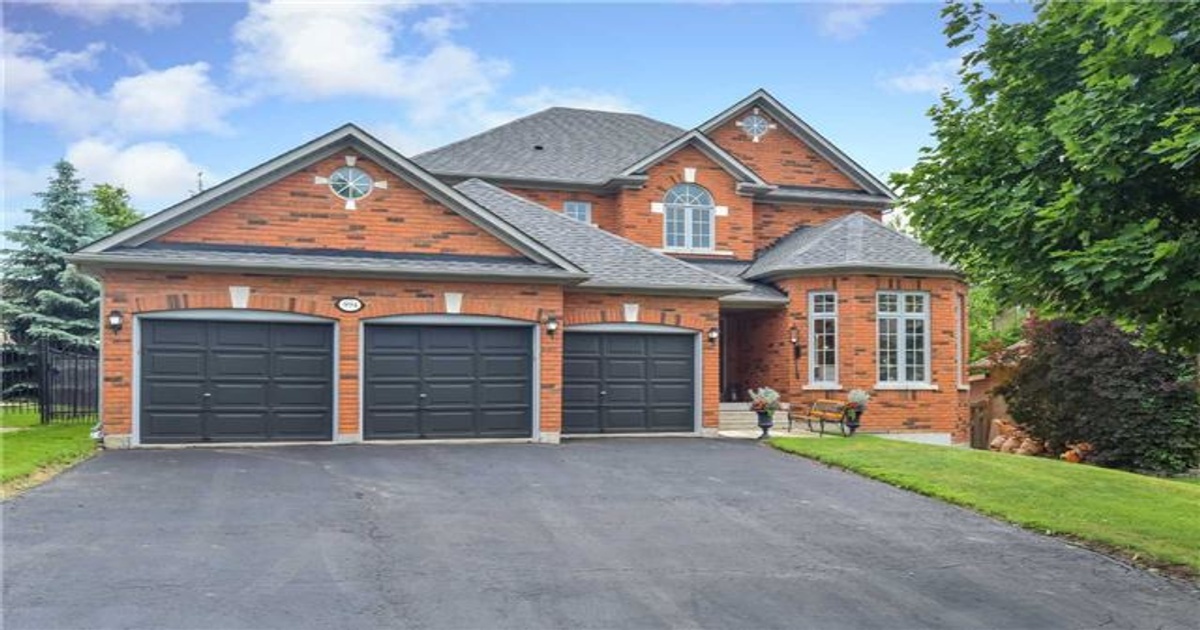 994 Northern Prospect Cres Newmarket