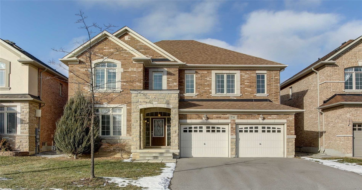 26 Thornhill Ravines Cres Vaughan