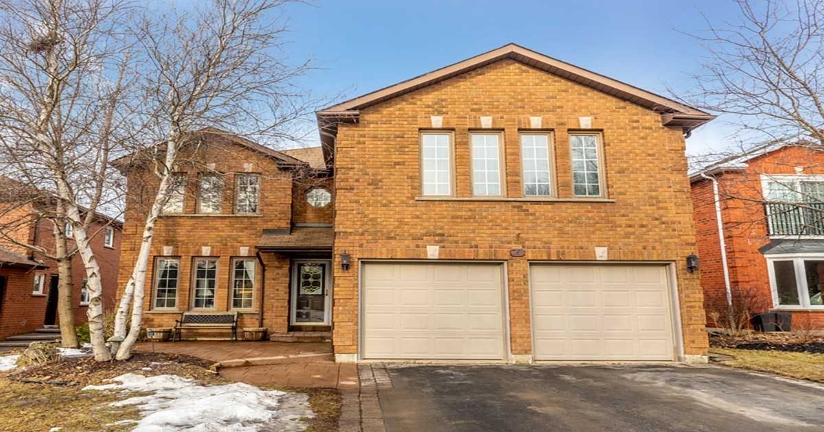 261 Jelley Ave Newmarket