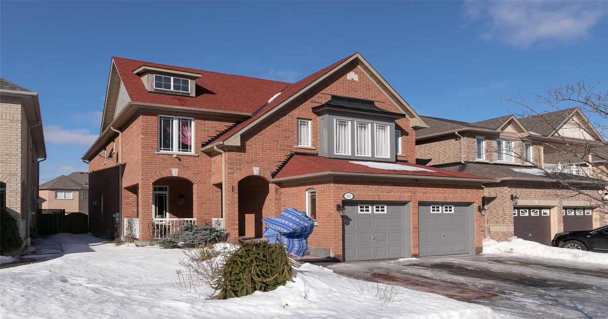 107 Bel Canto Cres Richmond Hill