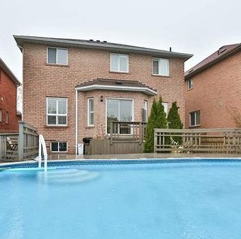 Residential 102 Owl Ridge Dr Richmond Hill For Sale