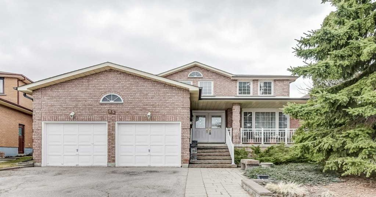 15 Crooked Stick Rd Vaughan