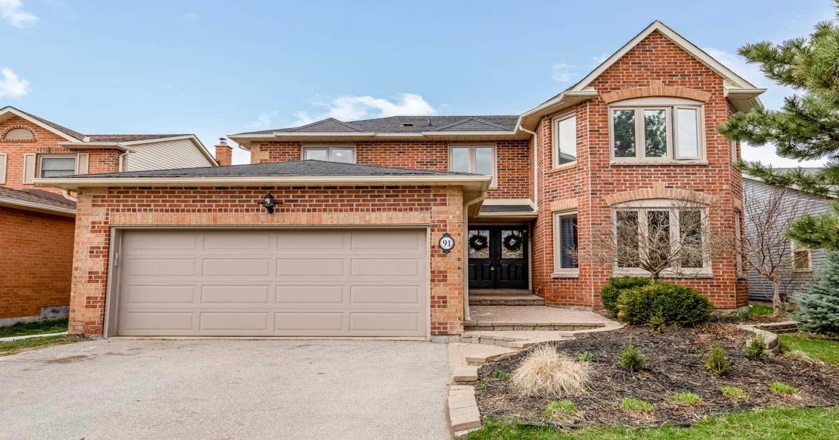 91 Peevers Cres Newmarket