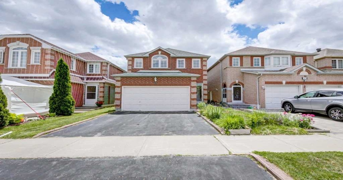 35 Connery Cres Markham