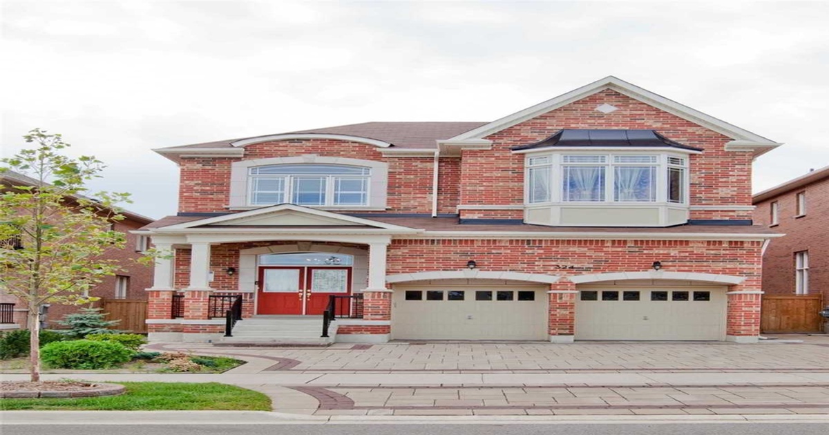 324 Carrier Cres Vaughan