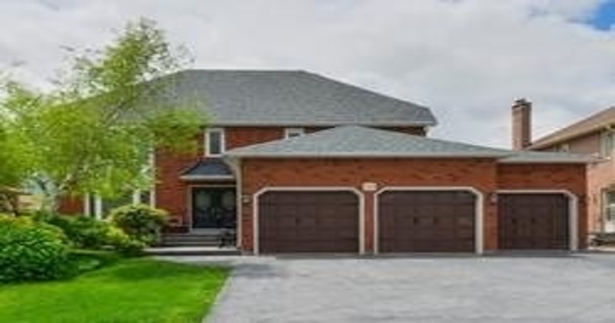 90 Marconi Ave Vaughan
