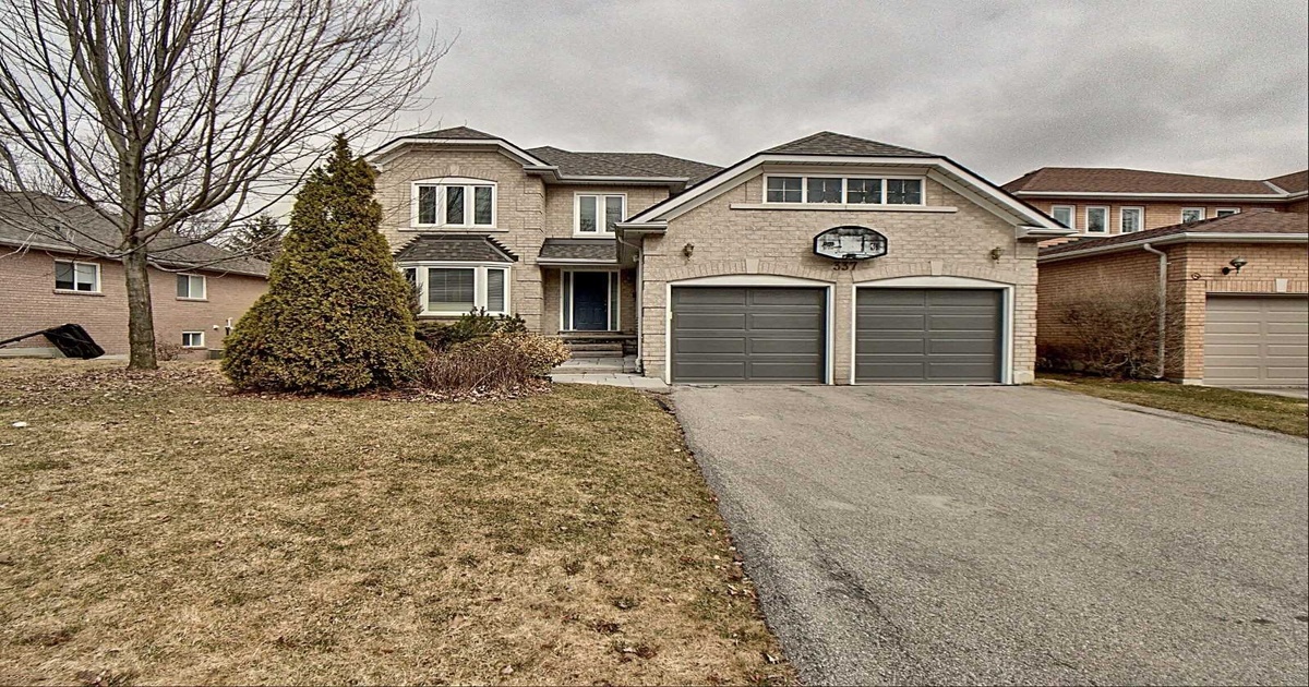 337 Carruthers Ave Newmarket