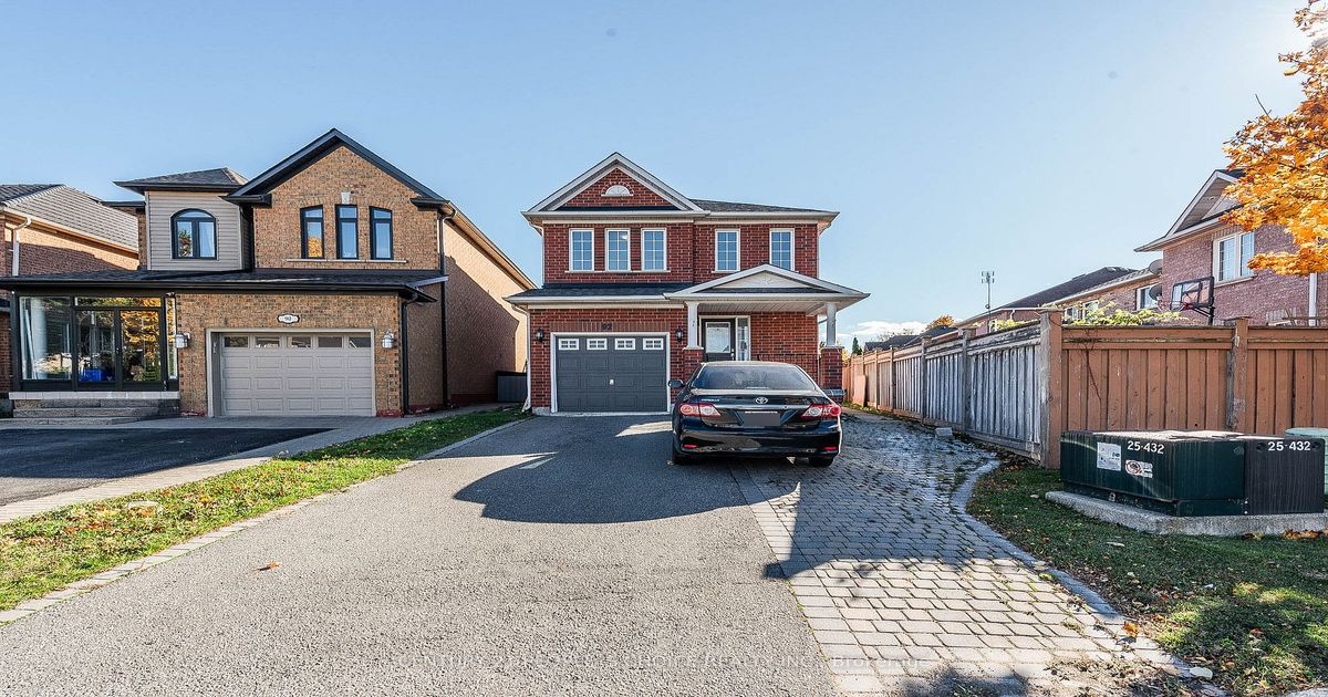 92 Kayla Cres Vaughan