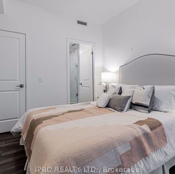 Condo 85 Oneida Cres Richmond Hill For {
  "id": "N8076792-VOW",
  "Acreage": "",
  "Active": "0",
  "Address": "85 Oneida Cres",
  "AirConditioning": "Central Air",
  "ApproxAge": "",
  "ApproxSquareFootage": "900-999",
  "Area": "York",
  "AreaCode": "09",
  "Basement": "None",
  "Bedrooms": "2",
  "BedroomsPlus": "1",
  "Blob": "apostrophemlsphoto",
  "BuildingAmenities": "",
  "BuildingAreaTotal": "900-999",
  "BuildingAreaUnits": "Sq Ft",
  "Board": "Toronto Real Estate Board",
  "ClassSearch": "Condo",
  "CentralVac": "",
  "ClosedDate": "2024-03-15T00:00:00Z",
  "CoListAgentEmail": "",
  "CoListAgentID": "",
  "CoListAgentName": "",
  "CoListAgentDesignation": "",
  "CoListAgentPhone": "",
  "CoListOfficeID": "",
  "CoListOfficeName": "",
  "CommercialCondoFees": "0",
  "Community": "Langstaff",
  "CommunityCode": "09.04.0120",
  "Condition": "",
  "ConditionalExpiryDate": "0001-01-01T00:00:00Z",
  "ContractDate": "2024-02-18 00:00:00.0",
  "DaysOnMarket": "13",
  "DisplayAddressOninternet": "Y",
  "DirectionsCrossStreets": "Yonge/Hwy7",
  "DistributeToInternetPortals": "Y",
  "Elevator": "",
  "ExpiryDate": "2024-06-18T00:00:00Z",
  "Extras": "",
  "FireplaceStove": "N",
  "Furnished": "N",
  "GarageSpaces": "1",
  "GarageType": "Underground",
  "HeatType": "Forced Air",
  "HeatSource": "Gas",
  "IDX": "N",
  "Kitchens": "1",
  "KitchensPlus": "0",
  "Latitude": "43.84511",
  "LastStatus": "Lsd",
  "Lease": "",
  "LeaseFrequency": "",
  "LeaseTerm": "",
  "Level": "",
  "ListAgentEmail": "",
  "ListAgentID": "9563257",
  "ListAgentName": "ANITA MOHAMMADZADEH, ABR, Broker",
  "ListAgentDesignation": "",
  "ListAgentPhone": "647-949-4505",
  "ListAOR": "",
  "ListBrokerage": "HOMELIFE/BAYVIEW REALTY INC.",
  "ListOfficeID": "589700",
  "ListOfficePhone": "905-889-2200",
  "ListingEntryDate": "2024-02-18T16:49:57Z",
  "ListPrice": "3300",
  "Longitude": "-79.42727",
  "Locker": "Owned",
  "LotDepth": "0",
  "LotFront": "0",
  "LotSizeCode": "",
  "Maintenance": "0",
  "MLS": "N8076792",
  "MLSNumber": "N8076792",
  "MLSStatus": "U",
  "MLSLastStatus": "Lsd",
  "MoveInDate": "",
  "Municipality": "Richmond Hill",
  "MunicipalityCode": "09.04",
  "MunicipalityDistrict": "Richmond Hill",
  "OpenHouseDate1": "0001-01-01T00:00:00Z",
  "OpenHouseDate2": "0001-01-01T00:00:00Z",
  "OpenHouseDate3": "0001-01-01T00:00:00Z",
  "OpenHouseFrom1": "",
  "OpenHouseFrom2": "",
  "OpenHouseFrom3": "",
  "OpenHouseTo1": "",
  "OpenHouseTo2": "",
  "OpenHouseTo3": "",
  "OriginalPrice": "3500",
  "ParkingSpaces": "1",
  "PetsPermitted": "Restrict",
  "PhotoCount": "26",
  "Pool": "",
  "PostalCode": "L4B 0A6",
  "PropertyType": "Condo",
  "PropertyTypeSearch": "Residential",
  "PropertySubType": "Condo Apt",
  "PropertySubTypeSearch": "Condo",
  "PropertyStyleSearch": "Apartment",
  "Province": "Ontario",
  "RemarksForClients": "gorgeous corner suite w/ wrap around balcony, 2 bed + den, 2 bath. den can use as third bedroom Open concept layout w/ 9 ft ceilings, large windows, quartz counter tops, in-suite washer/dryer and more Building amenities include: concierge, gym, sauna, pet wash centre, visitor, parking. Great location steps away to public transit (viva transit/ Go station, Yrt), shopping, schools, restaurants, movie theatre (Cineplex Silvercity. Easy Access to Yonge, HWY 7 and 407. Enjoy condo living at it's finest in a sought-after location.",
  "Retirement": "0",
  "Restricted": "1",
  "SaleLease": "Lease",
  "Sold": "1",
  "SoldDate": "2024-03-02T00:00:00Z",
  "SoldPrice": "3300",
  "Source": "VOW",
  "SPLP": "100",
  "SqFtTotal": "",
  "SqFtRangeMin": "900",
  "SqFtRangeMax": "999",
  "Status": "U",
  "StreetNumber": "85",
  "StreetAbbreviation": "Cres",
  "StreetDirection": "",
  "StreetName": "Oneida",
  "Style": "Apartment",
  "SuspendedDate": "0001-01-01T00:00:00Z",
  "Taxes": "0",
  "TaxYear": "",
  "TerminatedDate": "0001-01-01T00:00:00Z",
  "TimestampSql": "2024-03-04T16:30:38Z",
  "TotalArea": "900-999",
  "TotalParkingSpaces": "1",
  "Type": "Condo Apt",
  "TypeSearch": "Apartment Unit",
  "UnitNumber": "1408",
  "VirtualTourURL": "",
  "Water": "",
  "Washrooms": "2",
  "Waterfront": "",
  "WaterIncluded": "Y",
  "YearBuilt": "",
  "Zoning": "",
  "Geometry": "43.84511,-79.42727",
  "RTimestampSql": "2024-03-04T23:57:36Z"
}.(string)property[